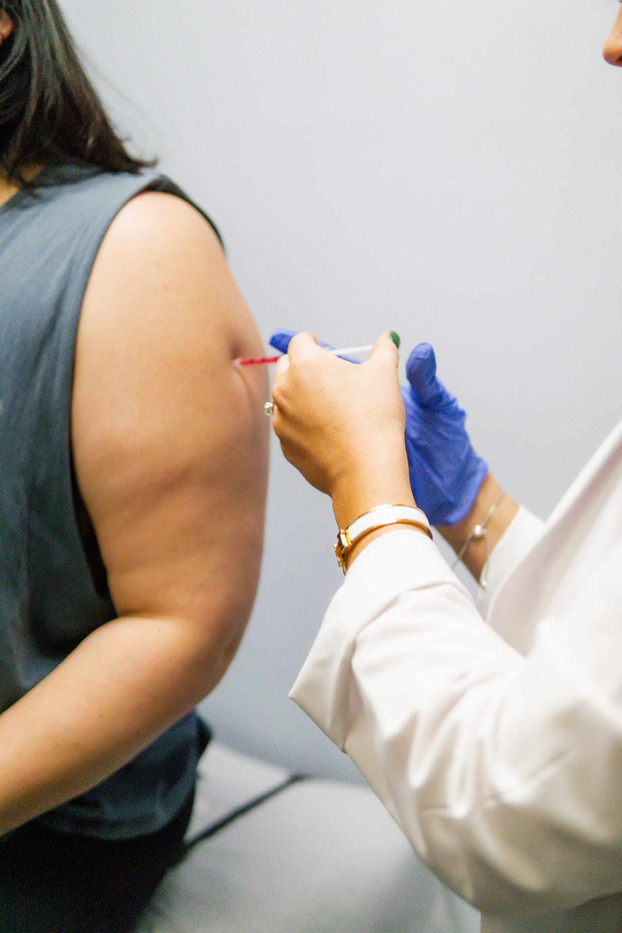 vitamin_B_12_injections_bryn_Mawr-min